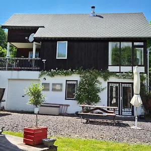 https://le-puy-dance.hotels-rhonealpes.com